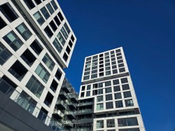 906-1007 The Queensway N/A  Toronto, ON M8Z 0H4