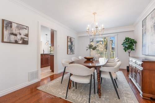 51 Tilman Circle, Markham, ON - Indoor Photo Showing Dining Room