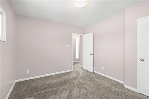 131 Berkshire Bay, Winnipeg, MB 