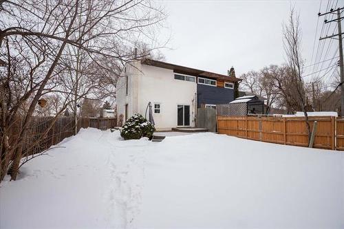 131 Berkshire Bay, Winnipeg, MB 