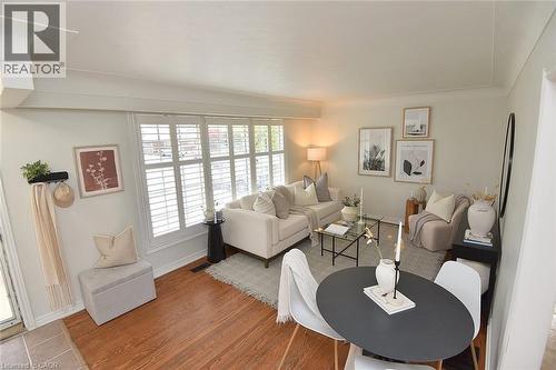 130 Delmar Drive, Hamilton, ON - Indoor