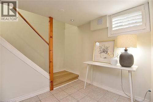 130 Delmar Drive, Hamilton, ON - Indoor Photo Showing Other Room