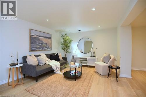 130 Delmar Drive, Hamilton, ON - Indoor