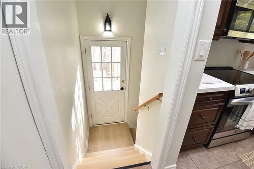 130 Delmar Drive, Hamilton, ON - Indoor Photo Showing Other Room