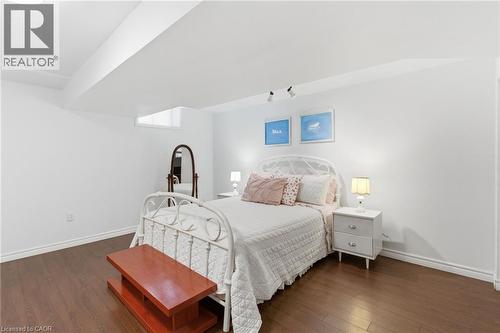 65 Thistlemoor Drive, Caledonia, ON - Indoor Photo Showing Bedroom