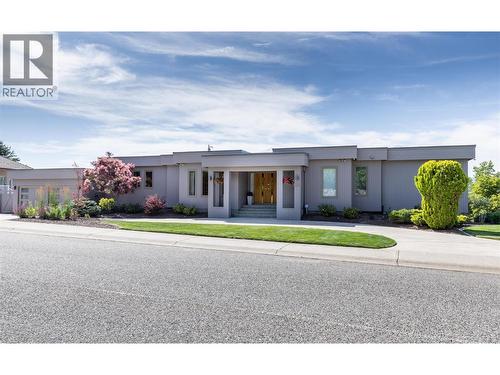 344 Raven Drive, Kelowna, BC - Outdoor With Facade