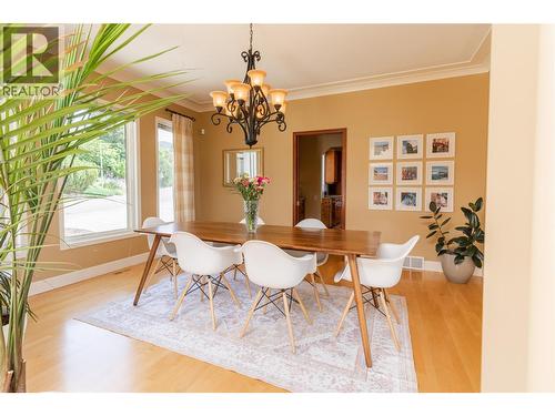 344 Raven Drive, Kelowna, BC - Indoor Photo Showing Dining Room