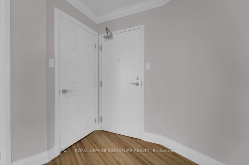 1404-22 Clarissa Drive, Richmond Hill, ON - Indoor Photo Showing Other Room