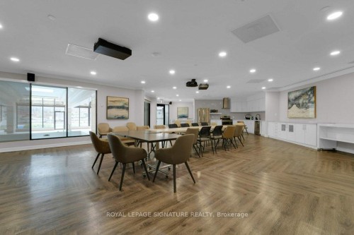 1404-22 Clarissa Drive, Richmond Hill, ON - Indoor Photo Showing Dining Room