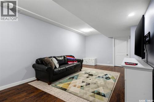 290 Rogers Road, Regina, SK - Indoor