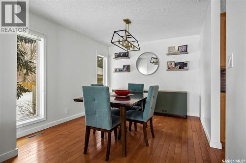 290 Rogers Road, Regina, SK - Indoor Photo Showing Dining Room