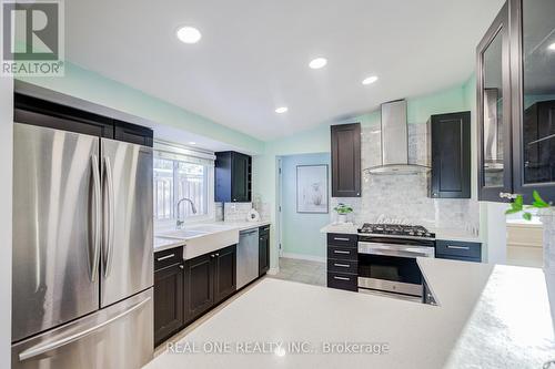 336 Hampton Heath Road, Burlington, ON - Indoor Photo Showing Kitchen With Upgraded Kitchen
