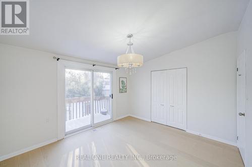 336 Hampton Heath Road, Burlington, ON - Indoor Photo Showing Other Room