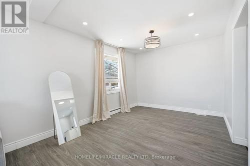 290 Lincoln Road, Waterloo, ON - Indoor Photo Showing Other Room