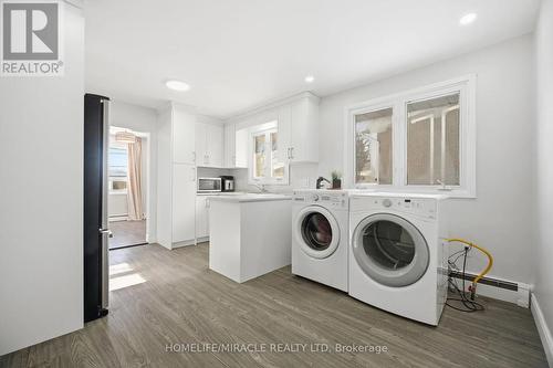 290 Lincoln Road, Waterloo, ON - Indoor Photo Showing Laundry Room