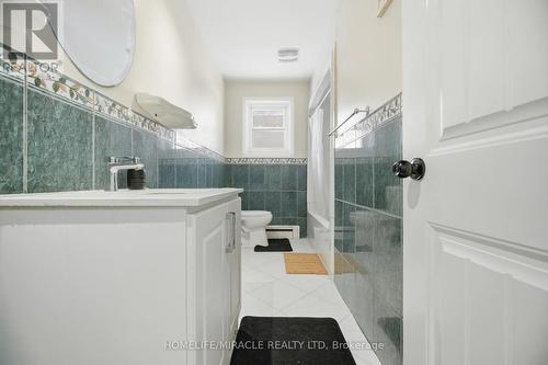 290 Lincoln Road, Waterloo, ON - Indoor