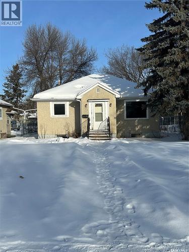 522 8th STREET E  Prince Albert, SK S6V 0W6