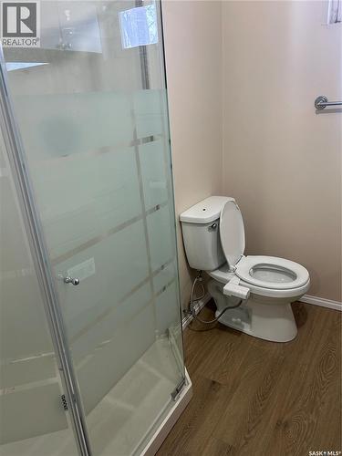522 8Th Street E, Prince Albert, SK - Indoor Photo Showing Bathroom