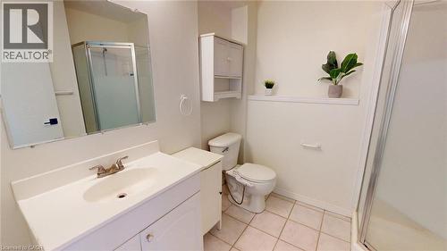 707 Jacob Lane, Waterloo, ON - Indoor Photo Showing Bathroom