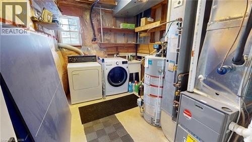 707 Jacob Lane, Waterloo, ON - Indoor Photo Showing Laundry Room