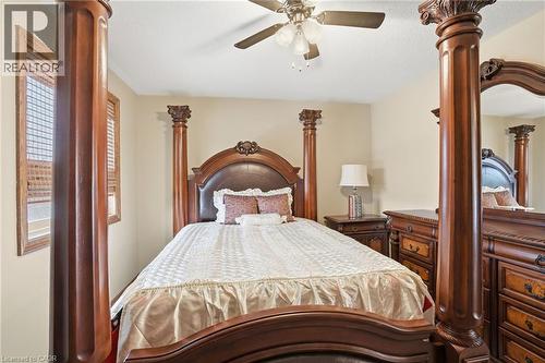 9 Lamb Court, Caledonia, ON - Indoor Photo Showing Bedroom