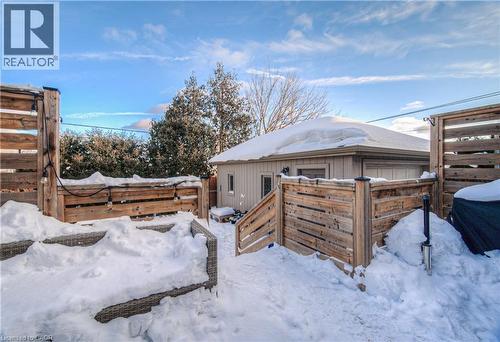 31 Stirling Avenue N, Kitchener, ON - Outdoor