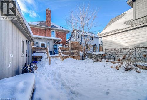 31 Stirling Avenue N, Kitchener, ON - Outdoor