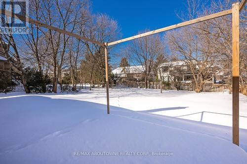 2067 Devon Road, Oakville, ON - Outdoor