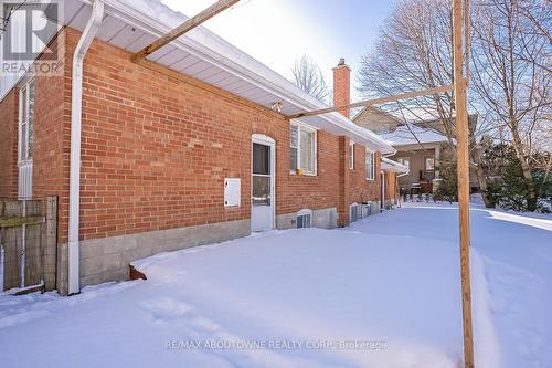 2067 Devon Road, Oakville, ON - Outdoor With Exterior