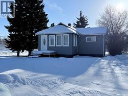 303 8th AVENUE W  Melville, SK S0A 2P0