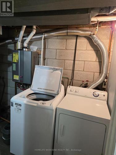 2 Rideau Crescent, Hamilton, ON - Indoor Photo Showing Laundry Room