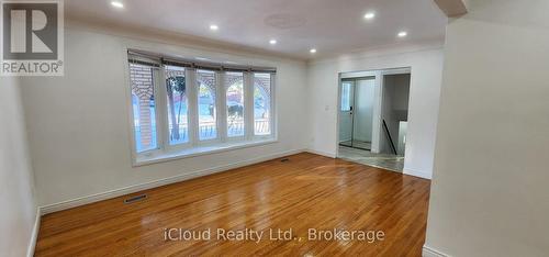 131 Victor Boulevard, Hamilton, ON - Indoor Photo Showing Other Room