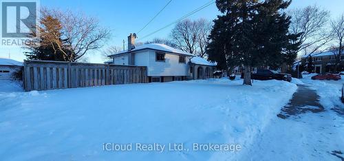 131 Victor Boulevard, Hamilton, ON - Outdoor