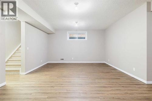 71 Walden Manor Se, Calgary, AB - Indoor Photo Showing Other Room