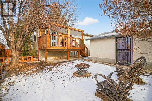 16 Rundleson Way Ne, Calgary, AB - Outdoor