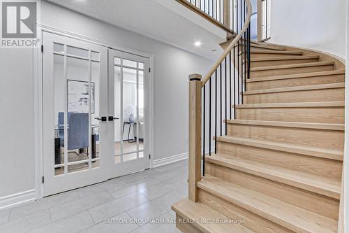 87 Stemmle Drive, Aurora, ON - Indoor Photo Showing Other Room