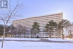 303 - 1 ROYAL ORCHARD BOULEVARD  Markham, ON L3T 3C2