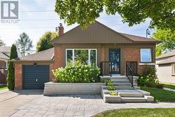 70 JOPLING AVENUE N  Toronto, ON M9B 4G4