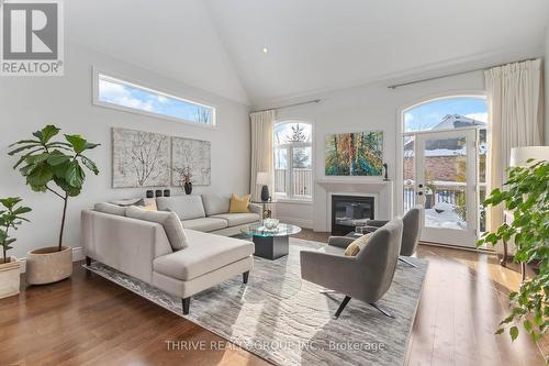 2215 Callingham Drive, London North (North R), ON - Indoor Photo Showing Living Room With Fireplace