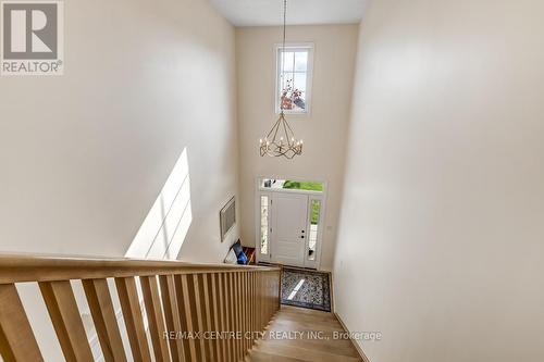 8 Redhaven Lane, St. Thomas, ON - Indoor Photo Showing Other Room