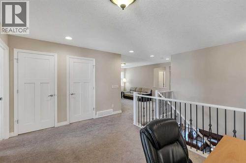 224 Panamount Point Nw, Calgary, AB - Indoor Photo Showing Other Room