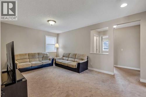 224 Panamount Point Nw, Calgary, AB - Indoor Photo Showing Other Room