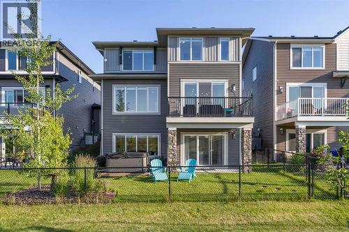 656 Bayview Way Sw, Airdrie, AB - Outdoor With Facade