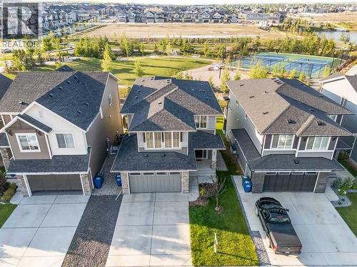 656 Bayview Way Sw, Airdrie, AB - Outdoor
