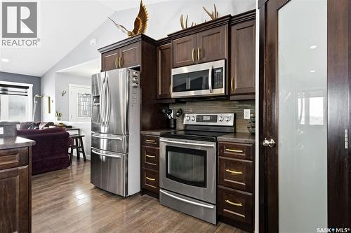 Lockert Acreage, Francis Rm No. 127, SK - Indoor Photo Showing Kitchen