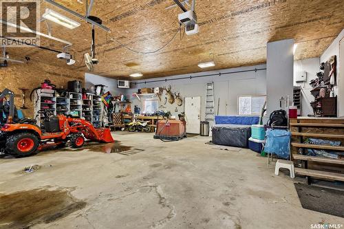 Lockert Acreage, Francis Rm No. 127, SK - Indoor Photo Showing Garage