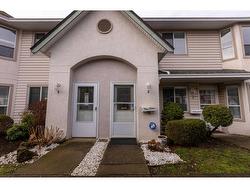 4 3380 GLADWIN ROAD  Abbotsford, BC V2S 7G1