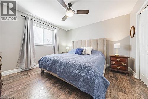 47 Fuller Drive, Caledonia, ON - Indoor Photo Showing Bedroom