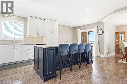 47 Fuller Drive, Caledonia, ON - Indoor Photo Showing Kitchen