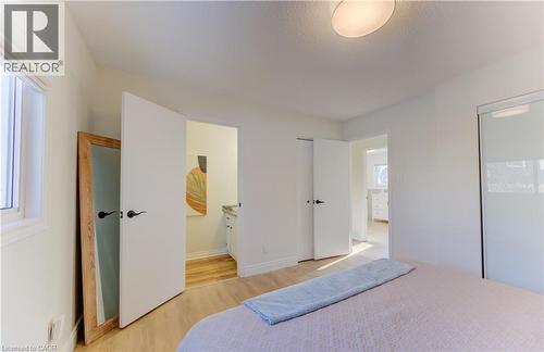 322 Daleview Place, Waterloo, ON - Indoor Photo Showing Bedroom